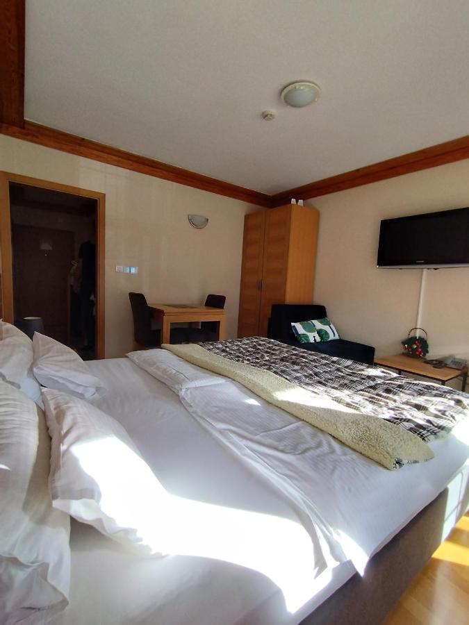 Apartment 216 Nim Unutar Kompleksa Aparthotel Vucko Яхорина Екстериор снимка